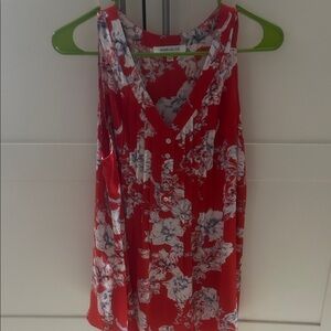 Rose & Olive Red and White Floral Tank Top
